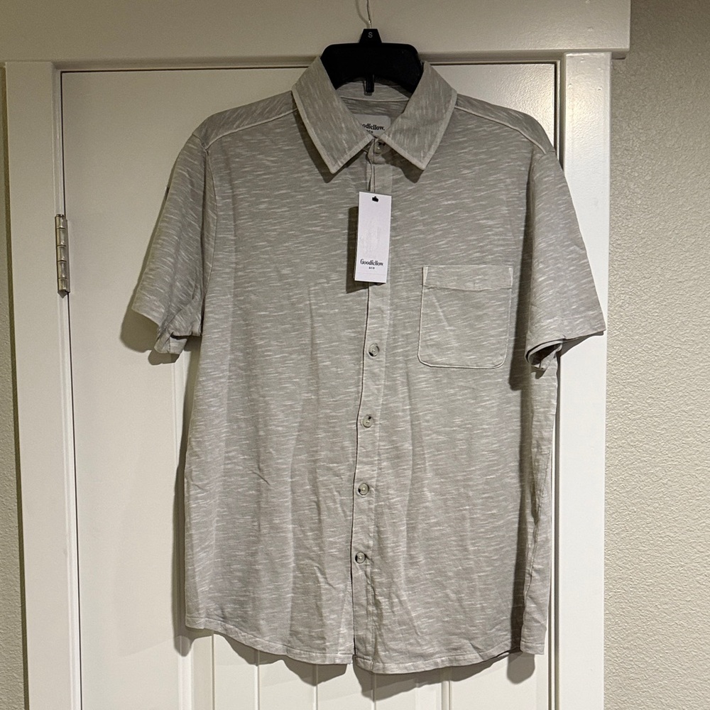 Goodfellow & Co Light Stone Casual Button Down Shirt
